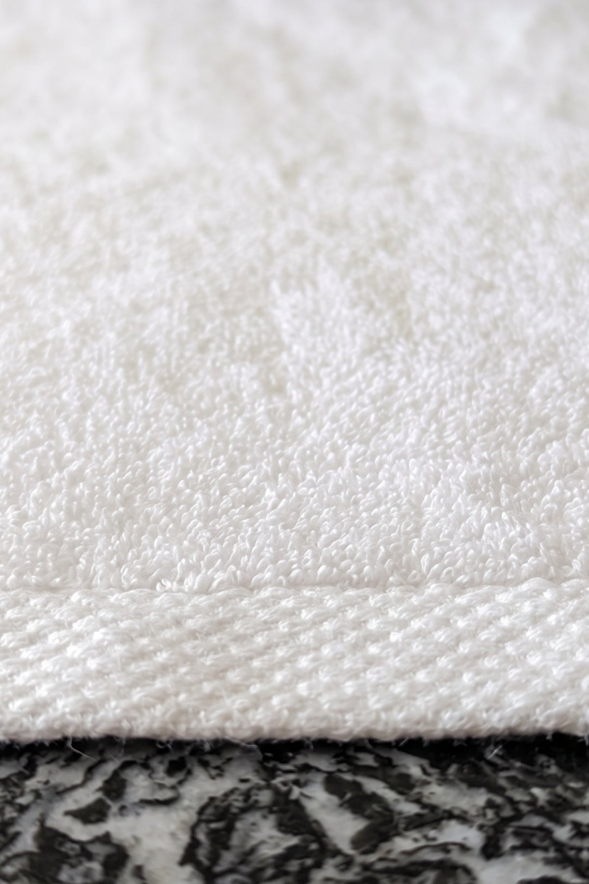 Alina Banyo Havlusu 100x145 cm - Beyaz %100 Pamuk