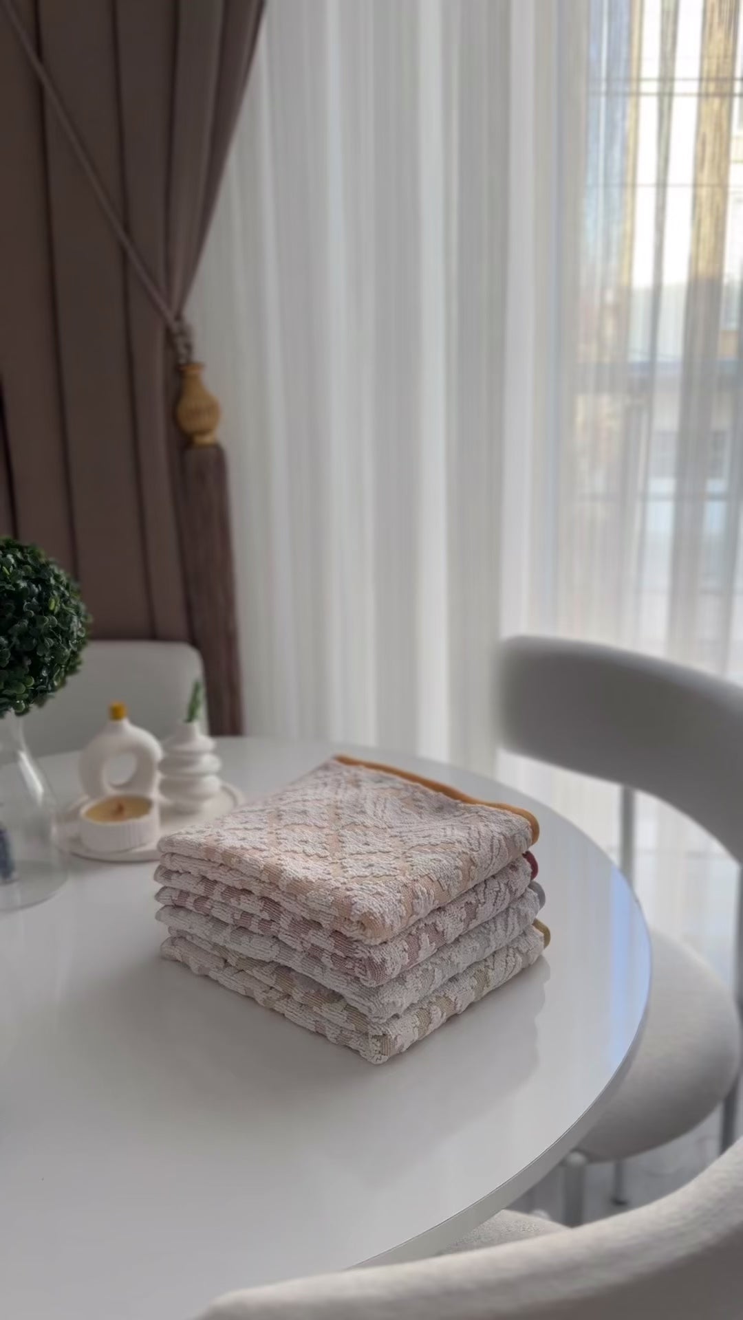 Videoyu aç: 4'lü Karya El Havlusu - 50x80 Cm, 170 Gr, %100 Pamuk, Spa Ve Otel Havlusu